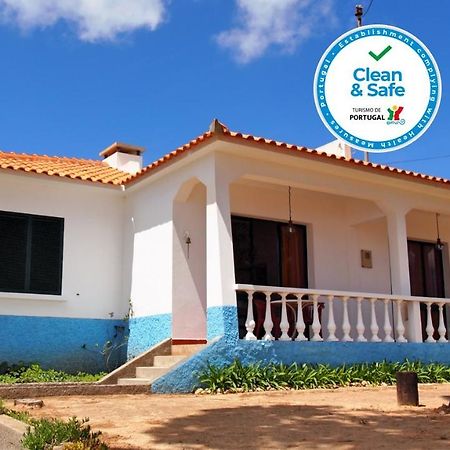 Ourmadeira - Villa Mary, Informal, Close To The Beach Porto Santo Exterior photo